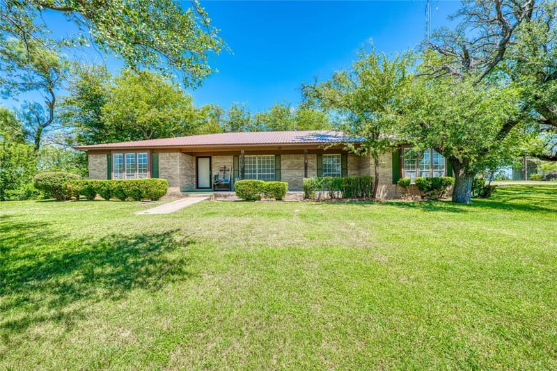 320 County Road 401, Comanche TX 76442