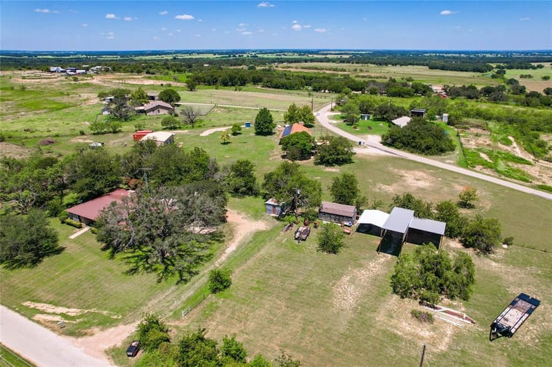 320 County Road 401, Comanche TX 76442 - Photo 38