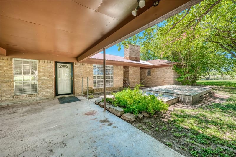 320 County Road 401, Comanche TX 76442 - Photo 37