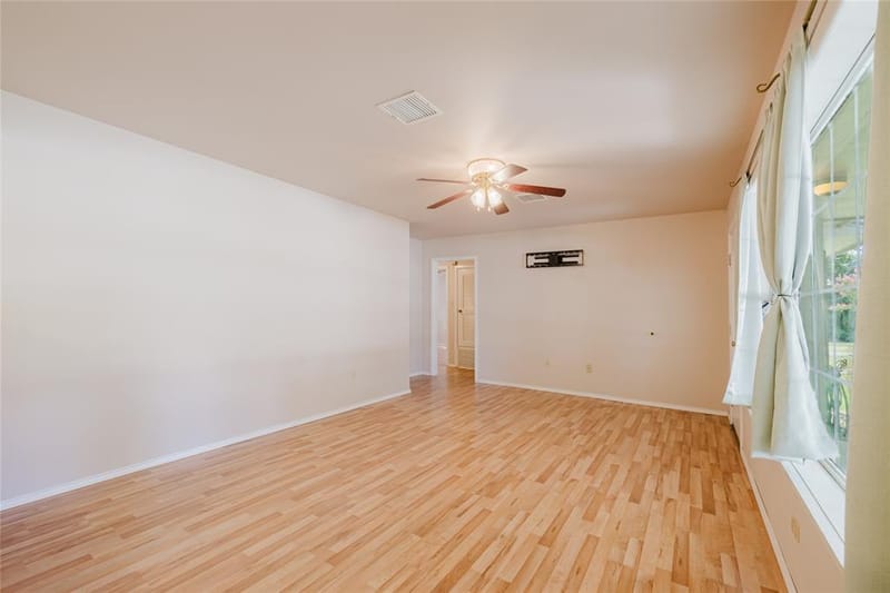 649 E Short Avenue, De Leon TX 76444 - Photo 6