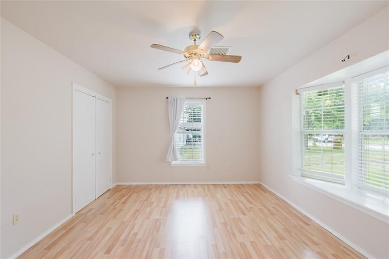 649 E Short Avenue, De Leon TX 76444 - Photo 16