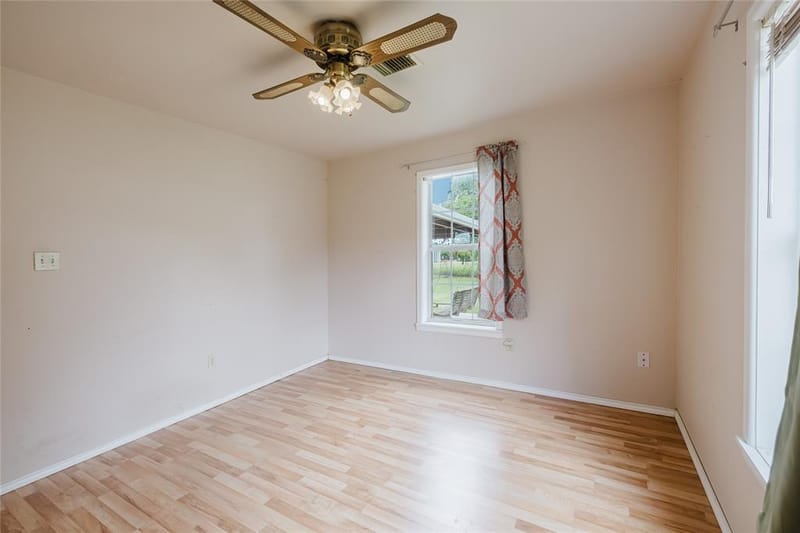 649 E Short Avenue, De Leon TX 76444 - Photo 19