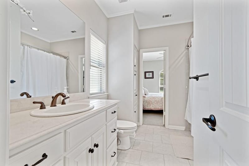 1904 Melbourne Drive, Pantego TX 76013 - Photo 26