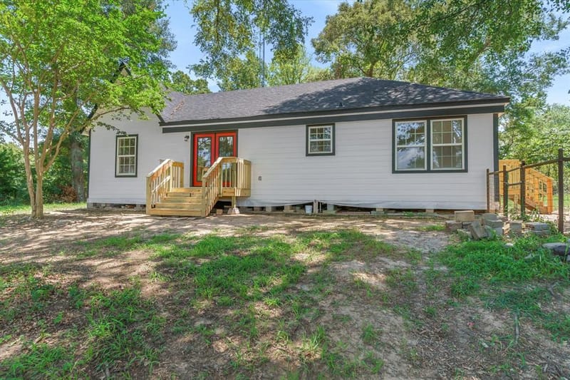 4022 VZ County Road 1701, Grand Saline TX 75140