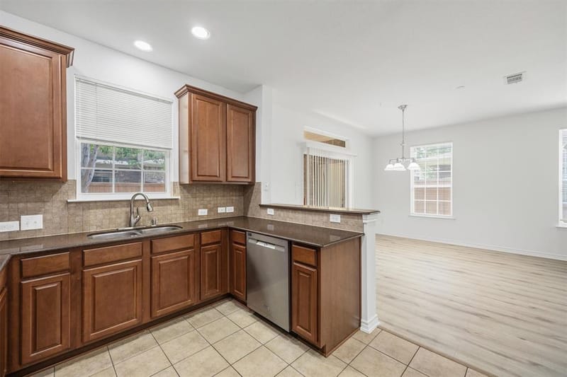 5824 Stone Mountain Road, The Colony TX 75056 - Photo 16