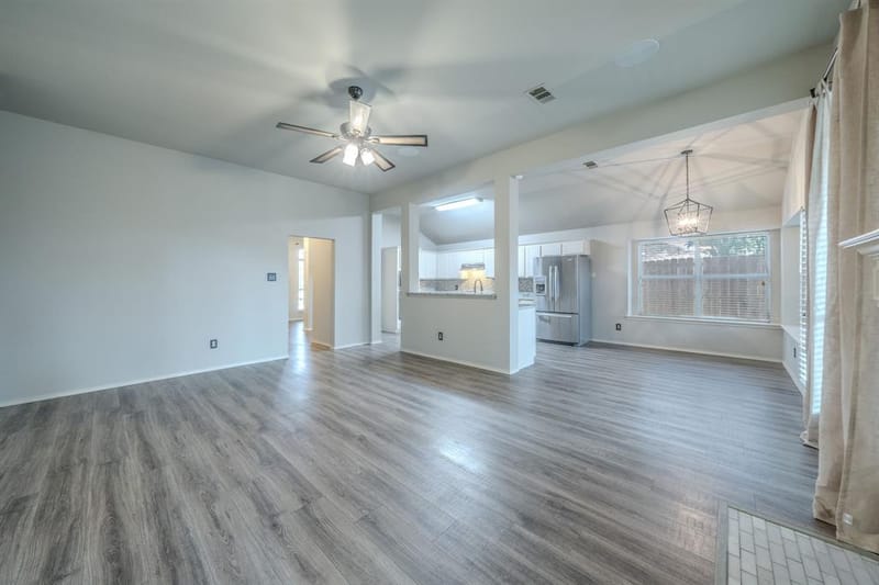7105 Stephanie Court, North Richland Hills TX 76182 - Photo 4