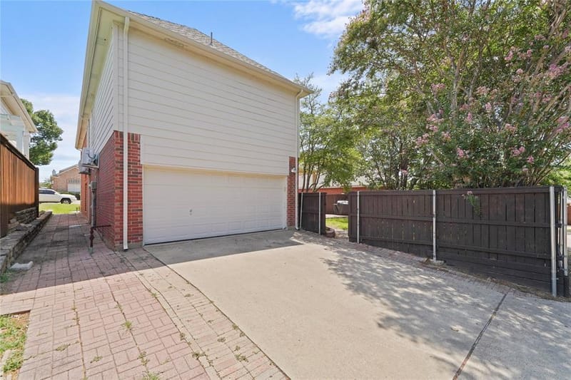 3533 Lark Meadow Way, Dallas TX 75287 - Photo 40
