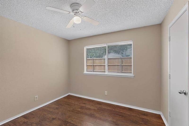107 Modene Avenue, Waxahachie TX 75165 - Photo 13