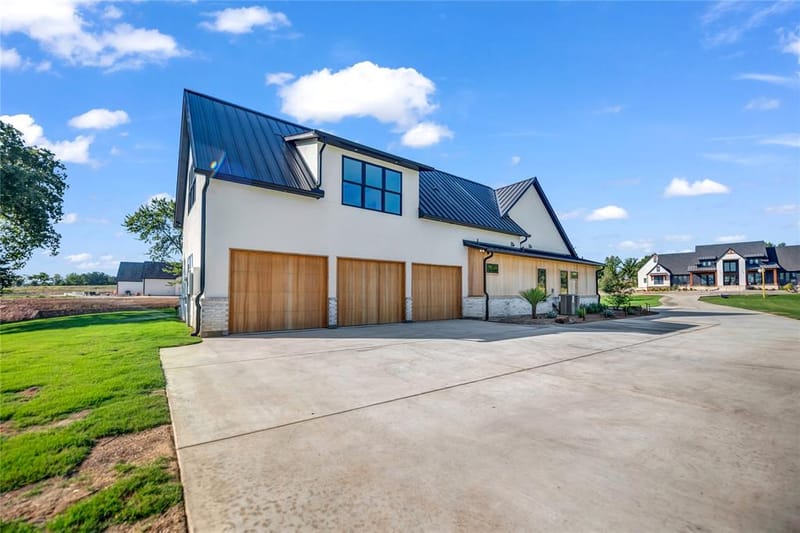 520 Royal Santana Run, Weatherford TX 76087 - Photo 37