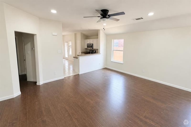 4004 Ridgetop Drive, Heartland TX 75126 - Photo 4