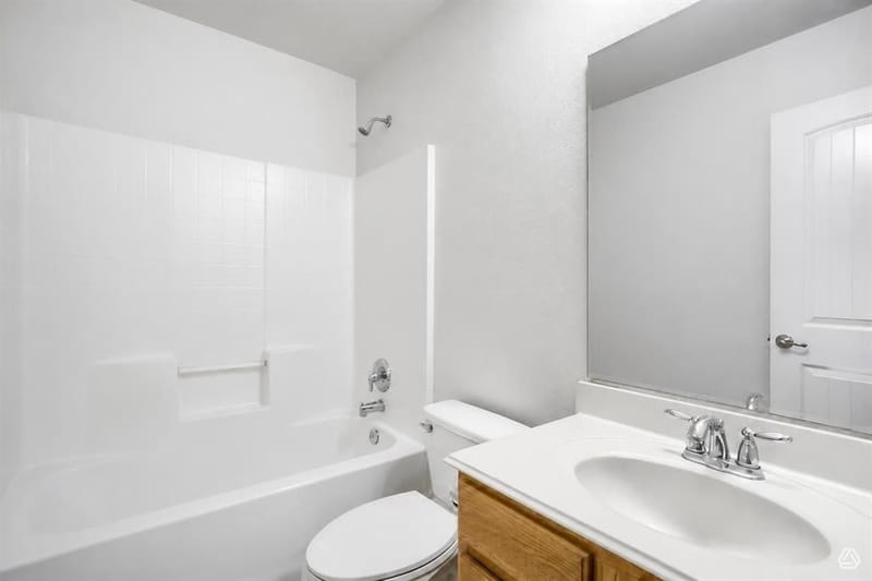 4004 Ridgetop Drive, Heartland TX 75126 - Photo 8