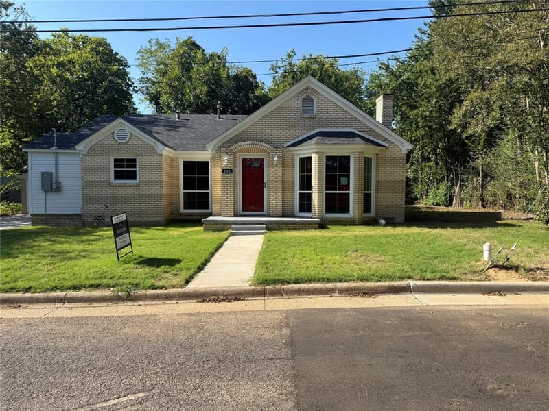 108 California Street E, Sulphur Springs TX 75482