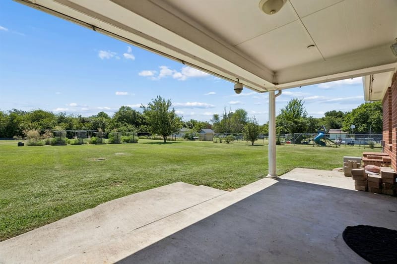 2412 Chickering Road, Cleburne TX 76031 - Photo 30