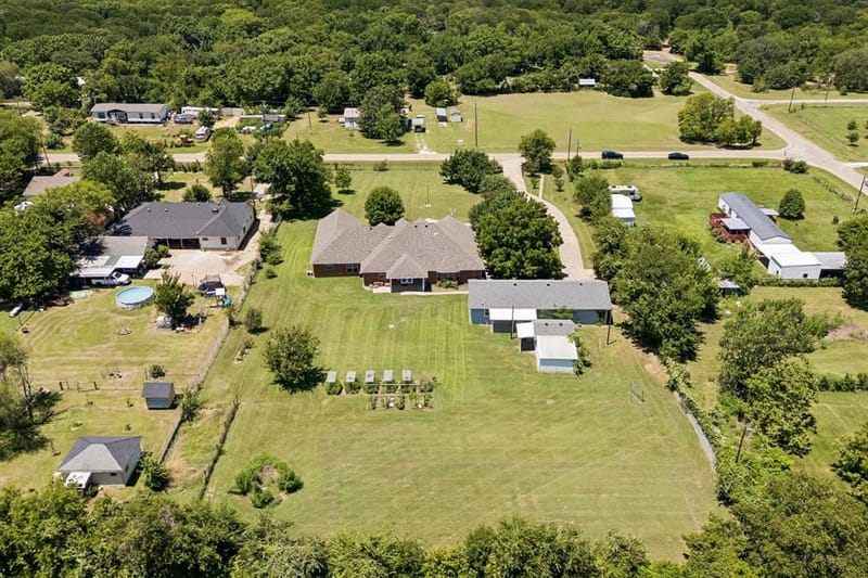 2412 Chickering Road, Cleburne TX 76031 - Photo 4