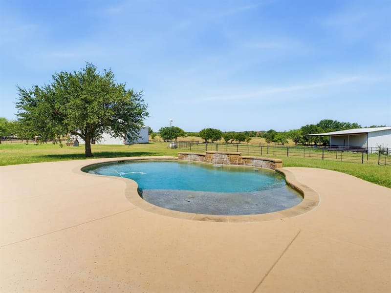 601 County Road 3525, Paradise TX 76073 - Photo 27
