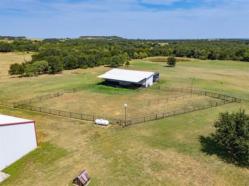 601 County Road 3525, Paradise TX 76073 - Photo 37