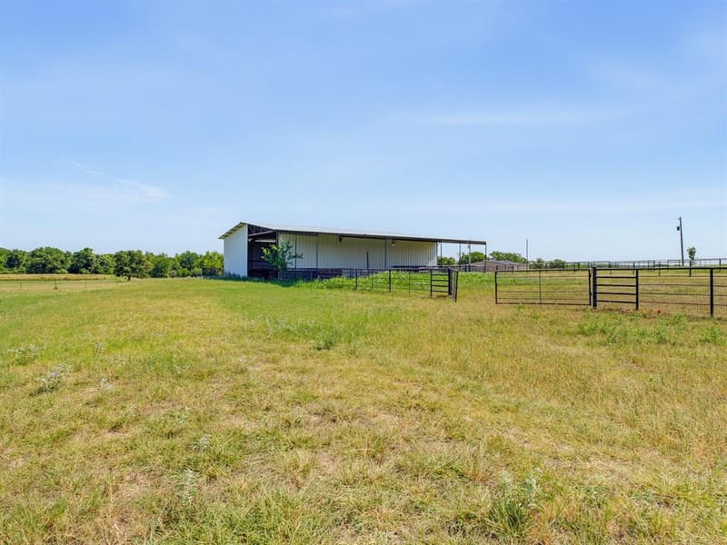 601 County Road 3525, Paradise TX 76073 - Photo 40