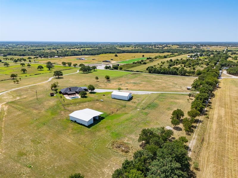 601 County Road 3525, Paradise TX 76073 - Photo 35