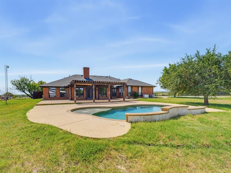 601 County Road 3525, Paradise TX 76073 - Photo 31