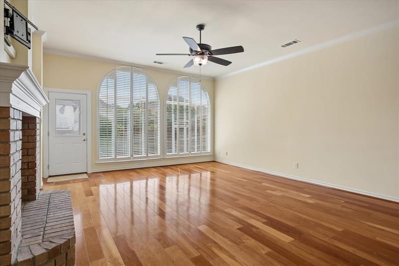 7710 Sweetgum Drive, Irving TX 75063 - Photo 22