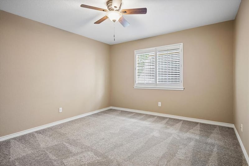 7710 Sweetgum Drive, Irving TX 75063 - Photo 35