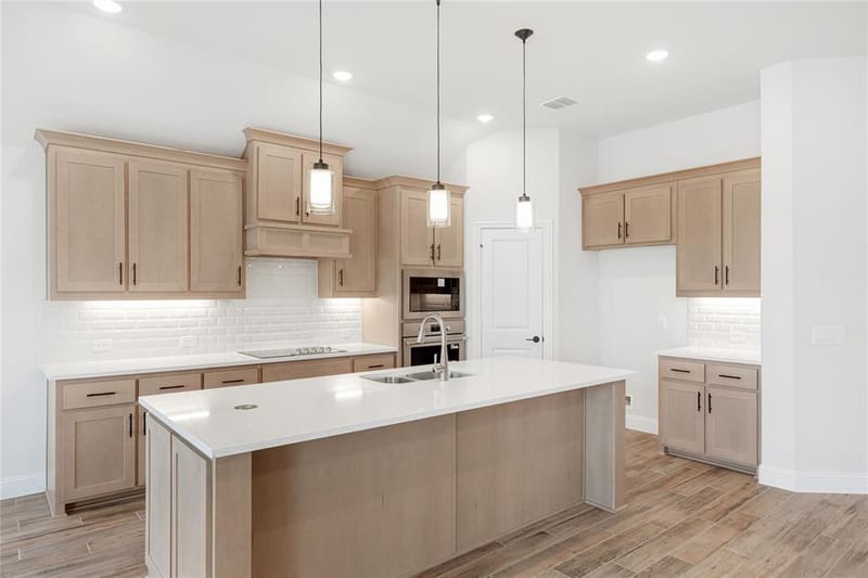 2315 Legacy Oaks Lane, Bedford TX 76021 - Photo 7