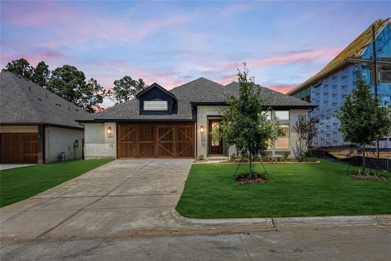 2315 Legacy Oaks Lane, Bedford TX 76021