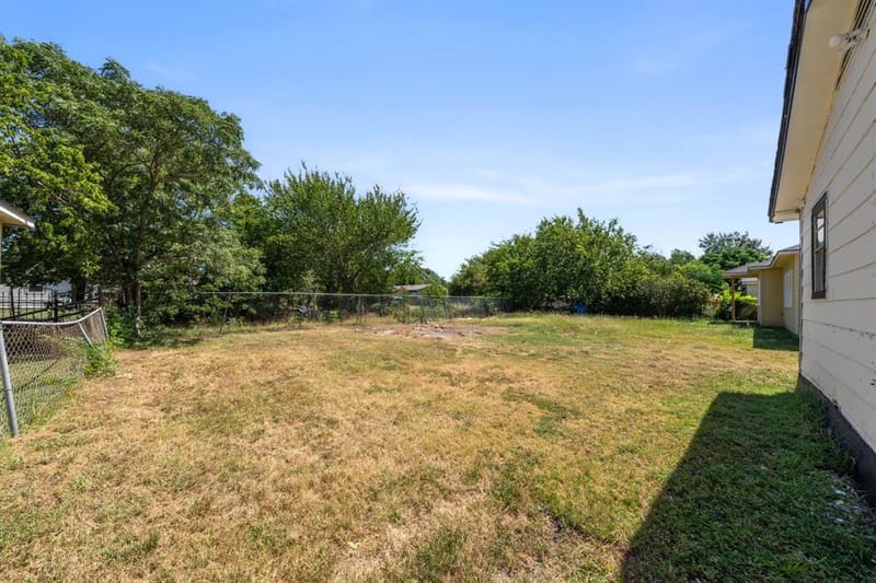 7923 S Nassau Circle, Dallas TX 75217 - Photo 23