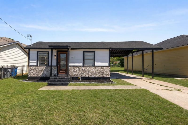 7923 S Nassau Circle, Dallas TX 75217