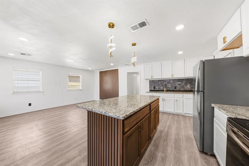 7923 S Nassau Circle, Dallas TX 75217 - Photo 20