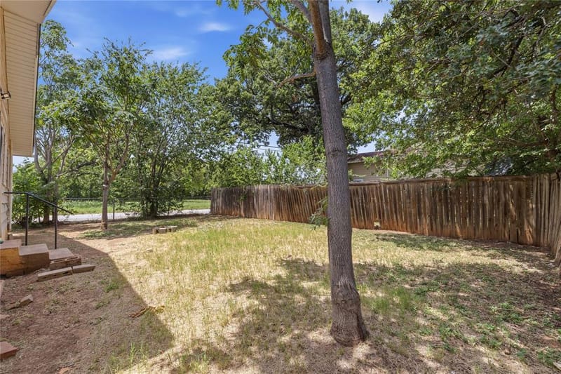 1317 Avenue C, Brownwood TX 76801 - Photo 26