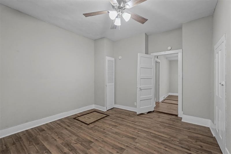 906 E Houston Street, Sherman TX 75092 - Photo 17