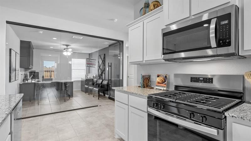 4232 SUNNY BRANCH Lane, Fort Worth TX 76036 - Photo 6