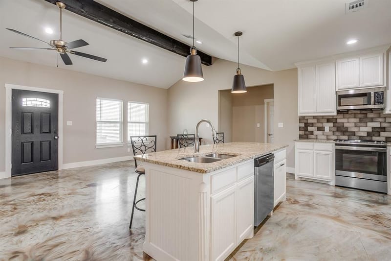 4930 Midway Road, Weatherford TX 76085 - Photo 17