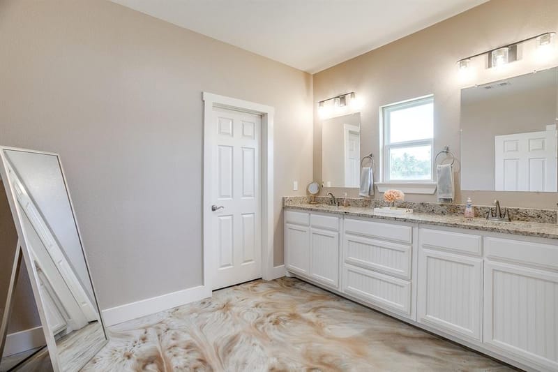 4930 Midway Road, Weatherford TX 76085 - Photo 24