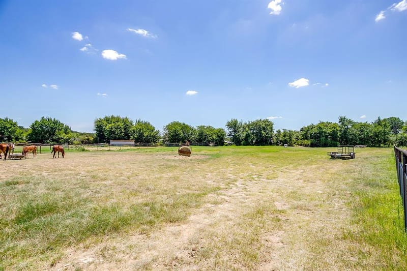 4930 Midway Road, Weatherford TX 76085 - Photo 37