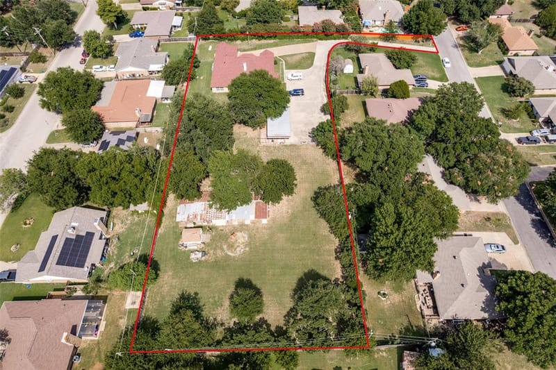 1425 Tobie Layne Street, Benbrook TX 76126 - Photo 26