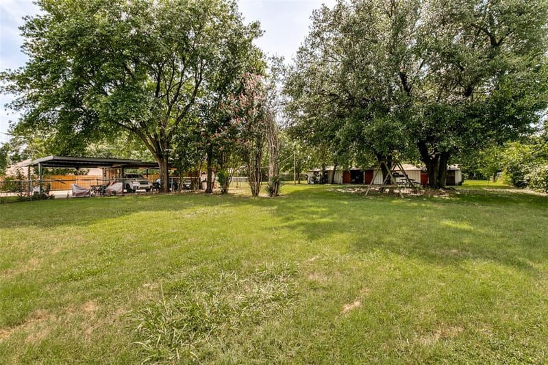 1425 Tobie Layne Street, Benbrook TX 76126 - Photo 22