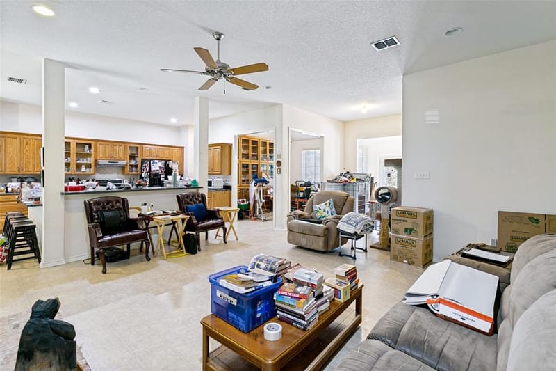 1425 Tobie Layne Street, Benbrook TX 76126 - Photo 5