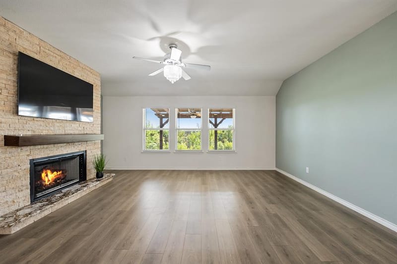 556 Declaration Way, Fate TX 75189 - Photo 6