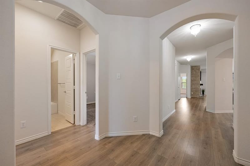 556 Declaration Way, Fate TX 75189 - Photo 4