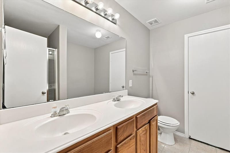 9878 Wake Bridge Drive, Frisco TX 75035 - Photo 19