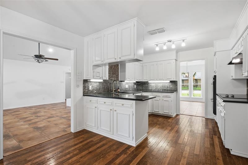 5440 Northcrest Road, Fort Worth TX 76107 - Photo 7