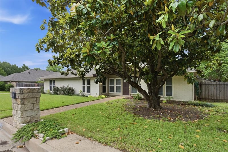 5440 Northcrest Road, Fort Worth TX 76107 - Photo 3