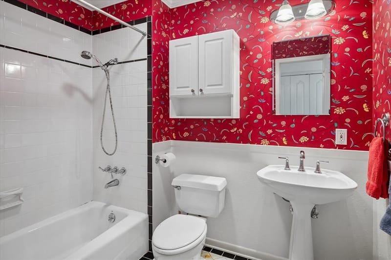 7233 Meadow Lake Avenue, Dallas TX 75214 - Photo 20