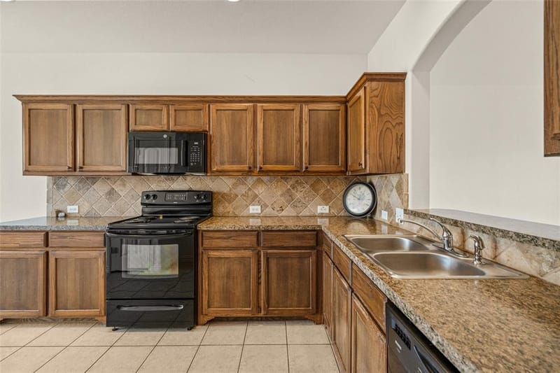 7308 Silver City Drive, Fort Worth TX 76179 - Photo 11
