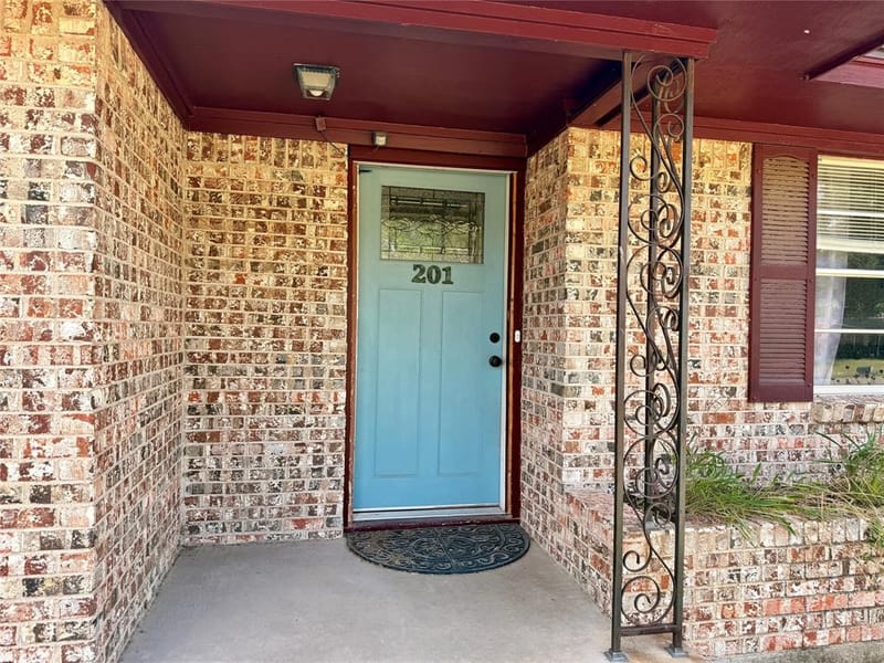 201 Collins Drive, Terrell TX 75160 - Photo 2