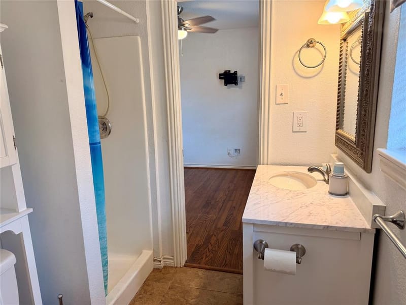 201 Collins Drive, Terrell TX 75160 - Photo 10