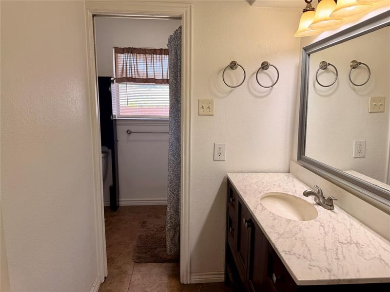 201 Collins Drive, Terrell TX 75160 - Photo 14