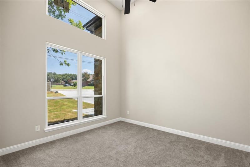 210 Knob Hill Drive, Granbury TX 76048 - Photo 24
